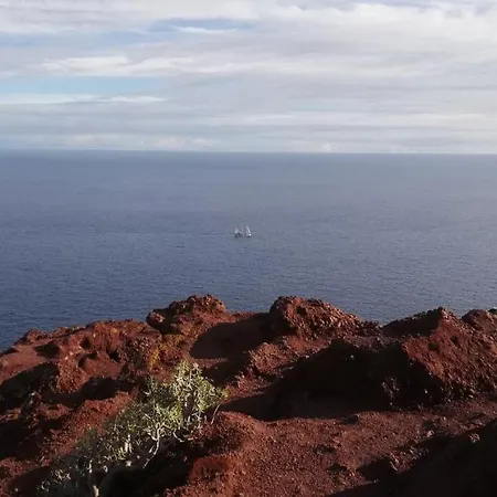 Apto Isa: Amplio Y Acogedor Apto De 75m Con Terraza, Aire Acondicionado Y Parking Gratuito * Los Abrigos